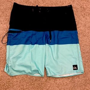 Quicksilver Swim Trunks - Size 32